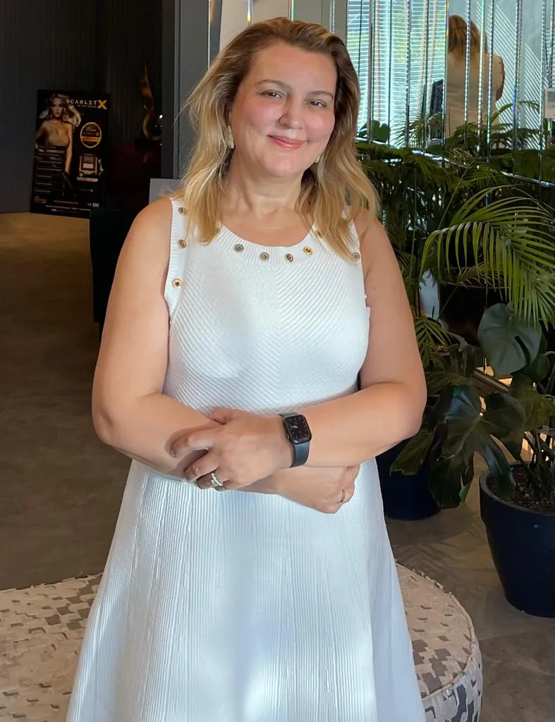 Dr. Fatma Özel — Dermatoloji Uzmanı, Dermaclinic Bursa